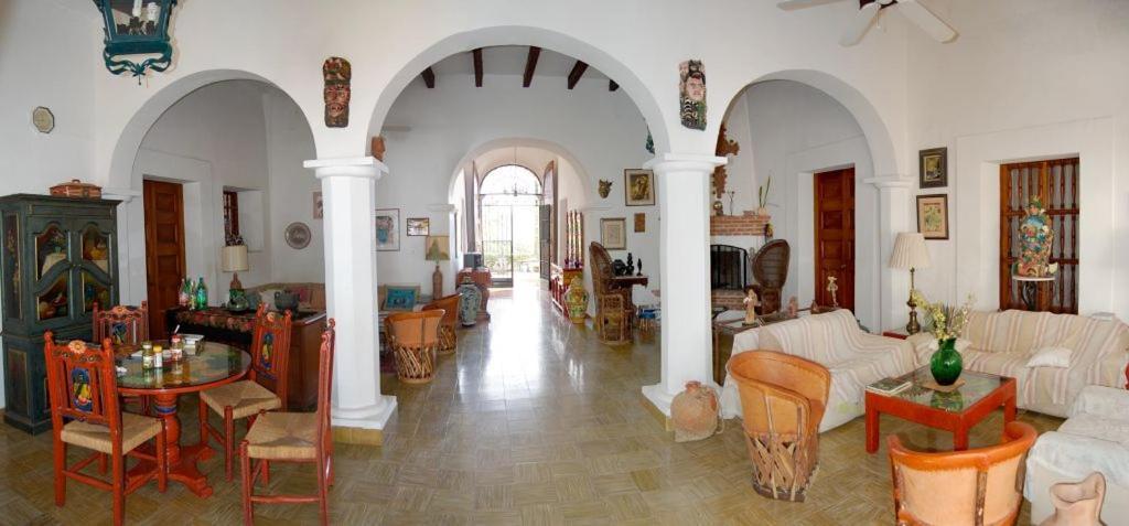 Casa Serena Vista Álamos Buitenkant foto